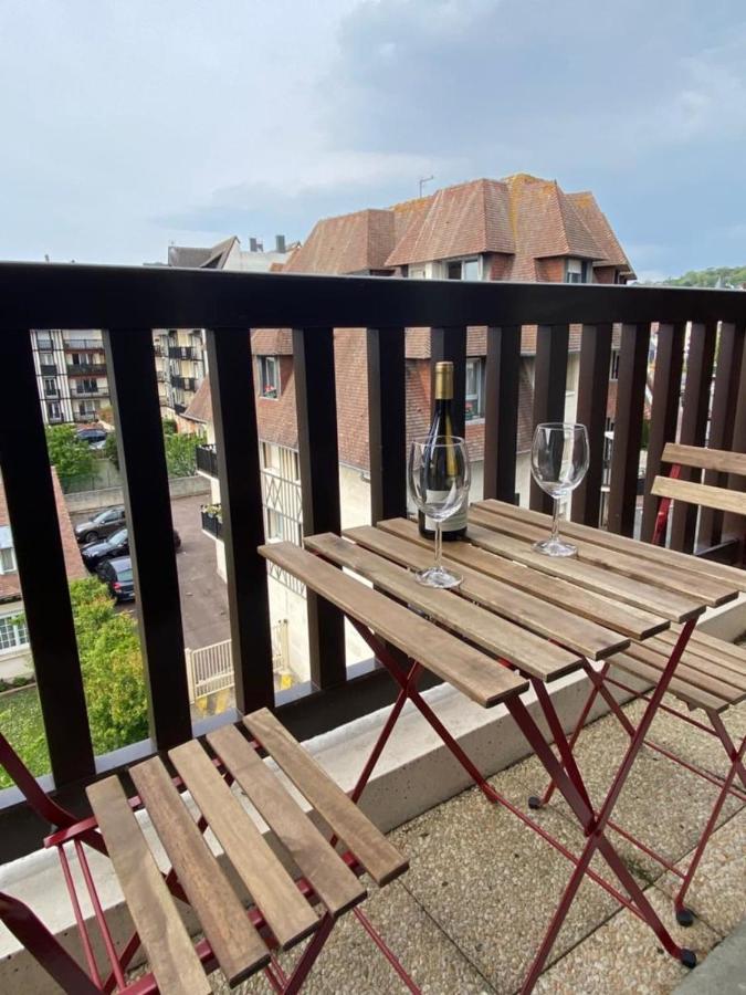 Nice 41 M With Balcony Near The Beach Deauville Exterior foto